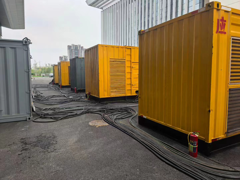 芙蓉柴油发电机组冬季保养有哪些注意事项?